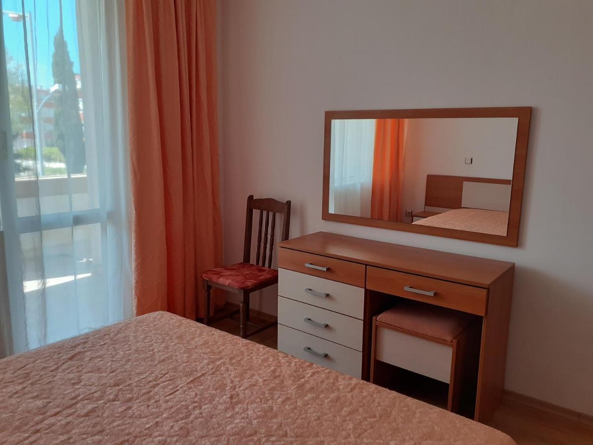 Апартамент Полюси 2 Slantchev Briag Extérieur photo